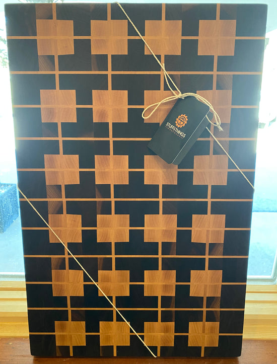 End Grain - Waffle Pattern Cutting Board